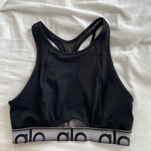 Alo yoga sports bra